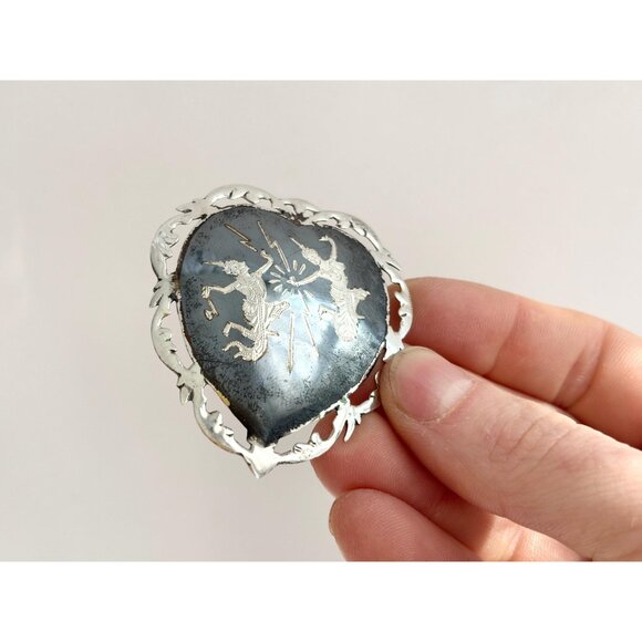 Siam Sterling Silver Mekkalah & Ramasoon Heart Shaped Vintage Thai Brooch - Picture 6 of 10